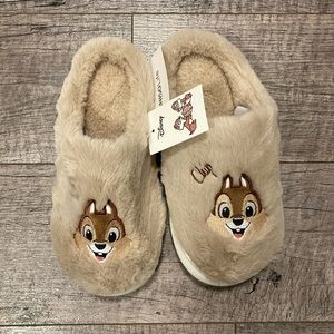 Miniso Disney Chip n Dale fuzzy slippers